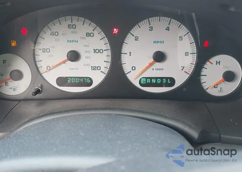 2002 Dodge Grand Caravan Sport z USA, uszkodzony, nr VIN 1B4GP44322B626353